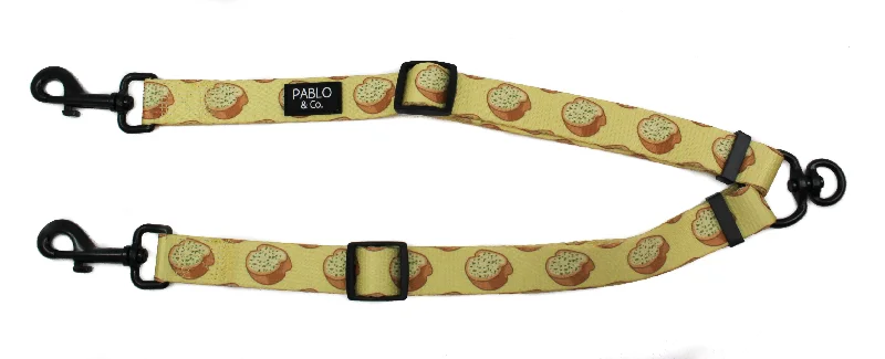 Pet grooming and cleaning products:Garlic Bread: Adjustable Leash Splitter